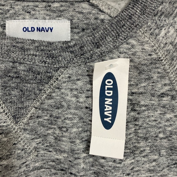Old Navy Gray Sweatshirt Size M - Picture 2 of 5